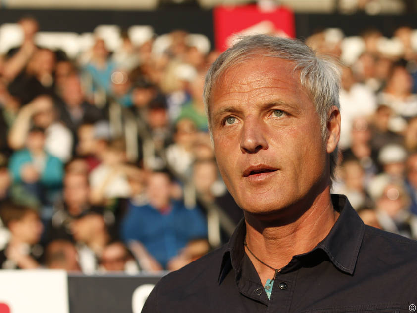 WAC-Trainer Pfeifenberger hofft auf das Gesetz der Serie WAC-Trainer Pfeifenberger hofft auf das Gesetz der Serie