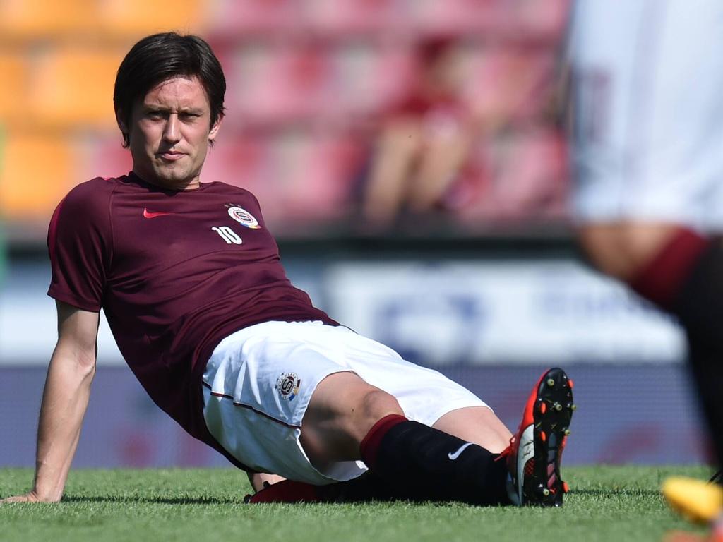 Tomáš Rosický erzielte für Prag sein erstes Tor seit 17 Jahren Tomáš Rosický erzielte für Prag sein erstes Tor seit 17 Jahren