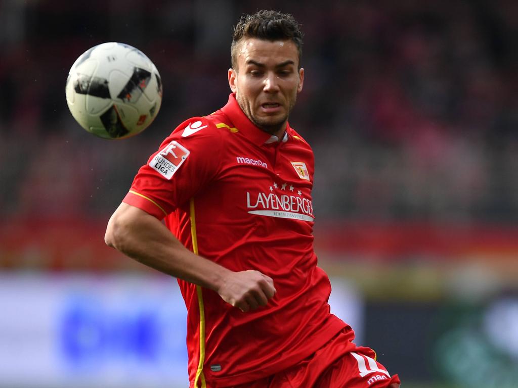 Dennis Daube hat seinen Vertrag bei Union Berlin verlängert Dennis Daube hat seinen Vertrag bei Union Berlin verlängert