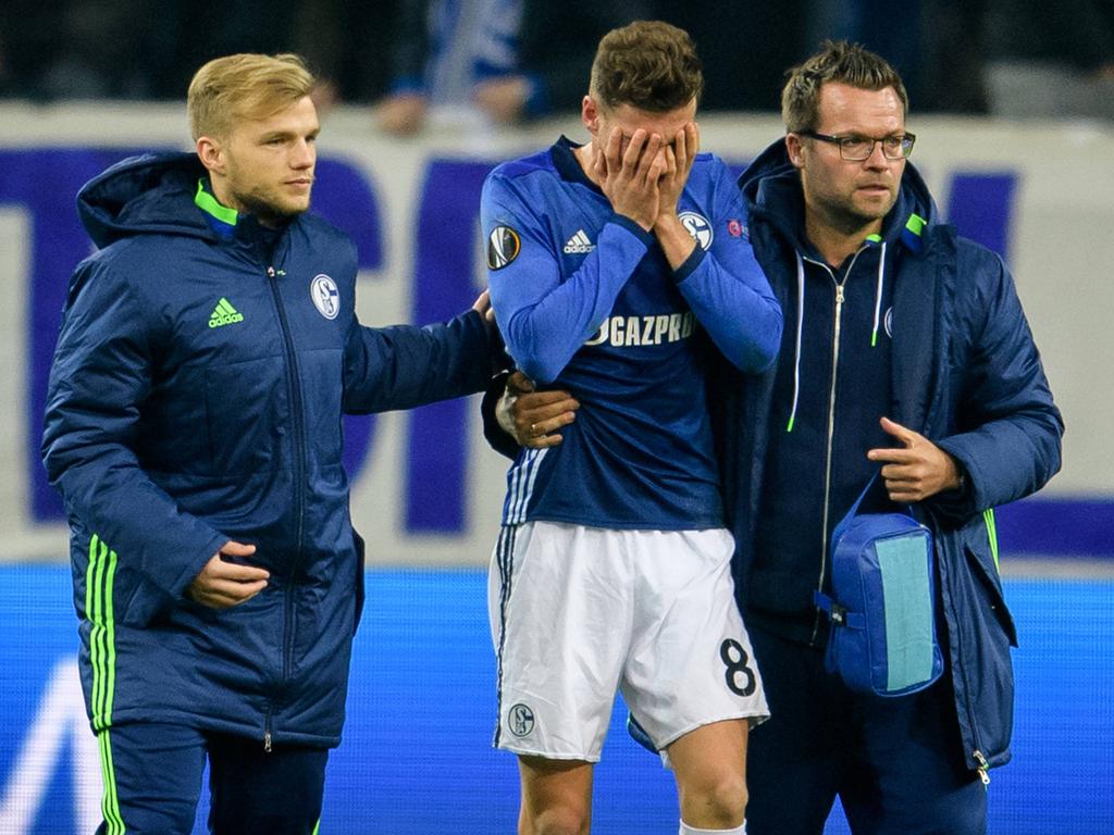 Goretzka (l.) droht wegen einer Gehirnerschütterung auszufallen Goretzka (l.) droht wegen einer Gehirnerschütterung auszufallen