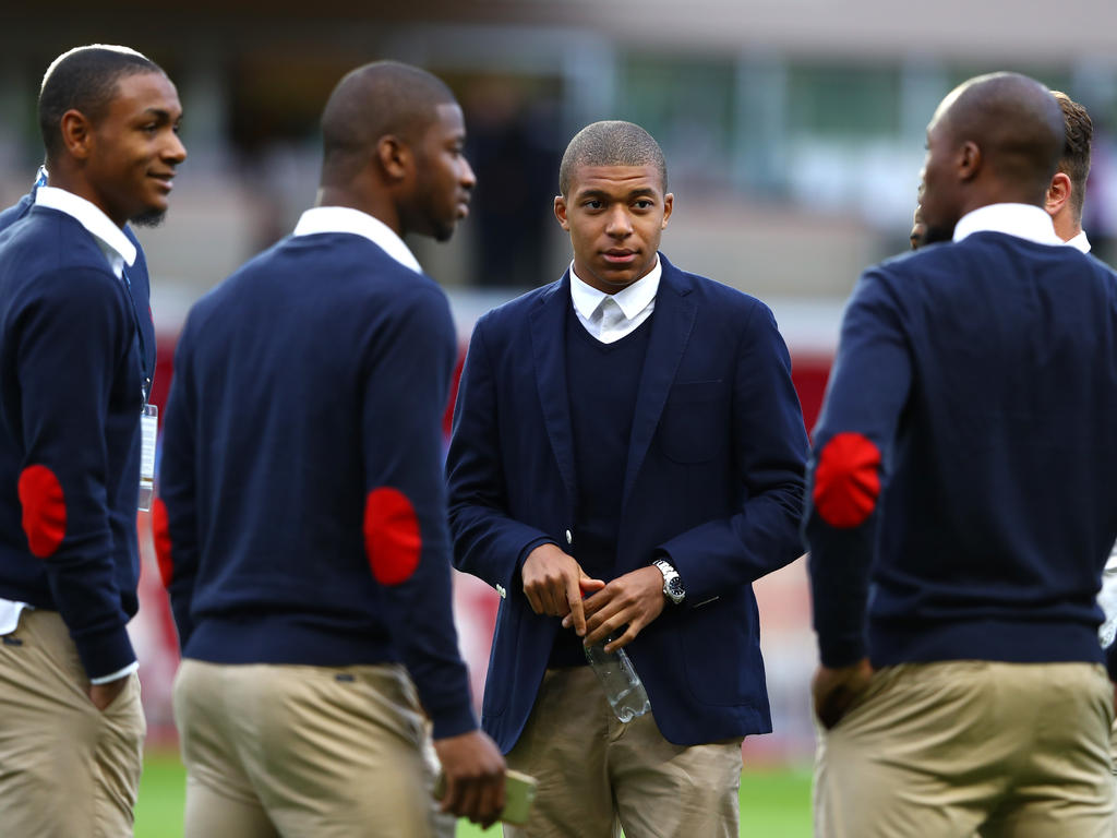 Monacos Kylian Mbappé (3. v. l.) soll ein Kandidat in Liverpool gewesen sein Monacos Kylian Mbappé (3. v. l.) soll ein Kandidat in Liverpool gewesen sein