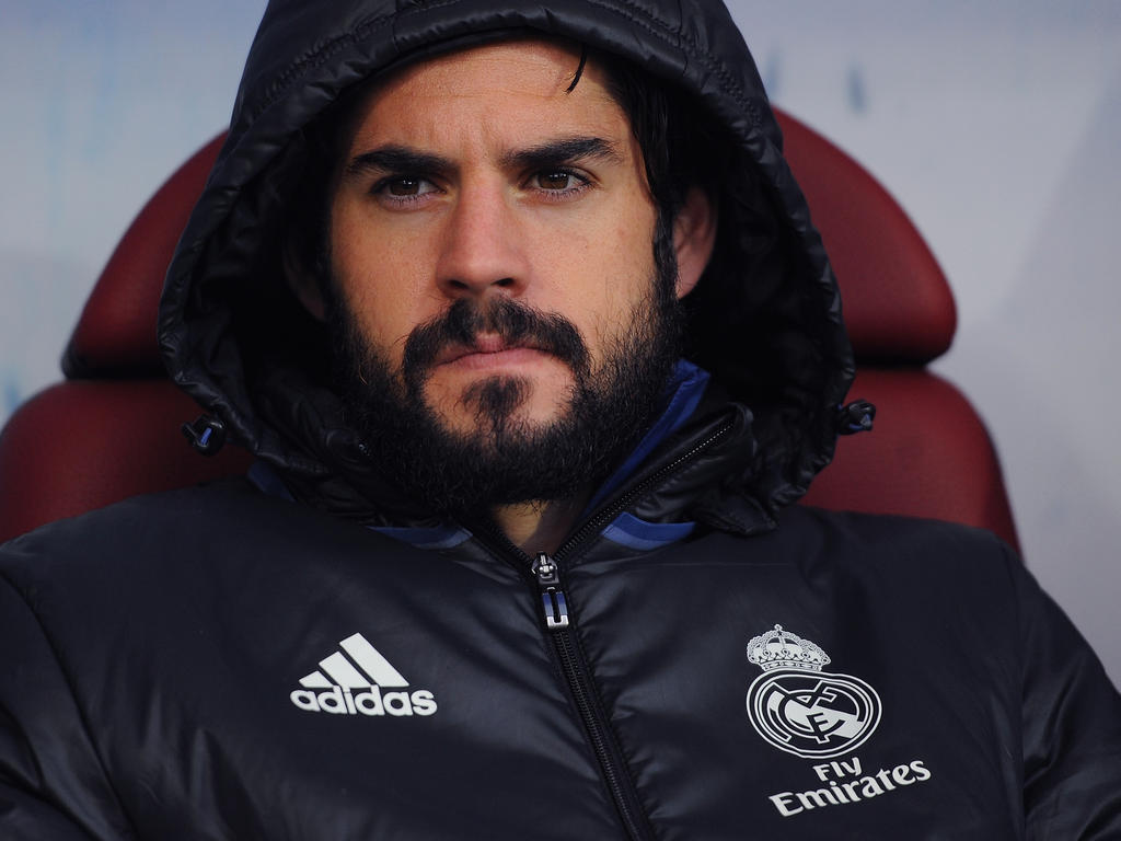 En Eibar, Zidane volvió a sentar a Isco en el banquillo. (Foto: Getty) En Eibar, Zidane volvió a sentar a Isco en el banquillo. (Foto: Getty)