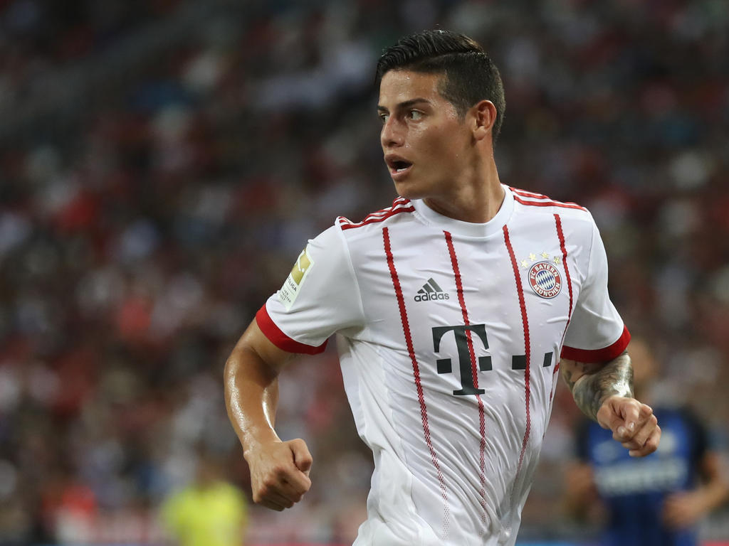 Bayern-Neuzugang James Rodríguez musste trotz Verletzung zum Nationalteam Bayern-Neuzugang James Rodríguez musste trotz Verletzung zum Nationalteam