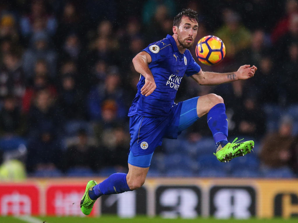 Christian Fuchs ist mit Leicester wieder auf Erfolgskurs Christian Fuchs ist mit Leicester wieder auf Erfolgskurs