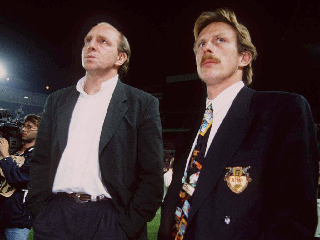 Christoph Daum (r.) unterlief gegen Leeds ein folgenschwerer Fehler Christoph Daum (r.) unterlief gegen Leeds ein folgenschwerer Fehler