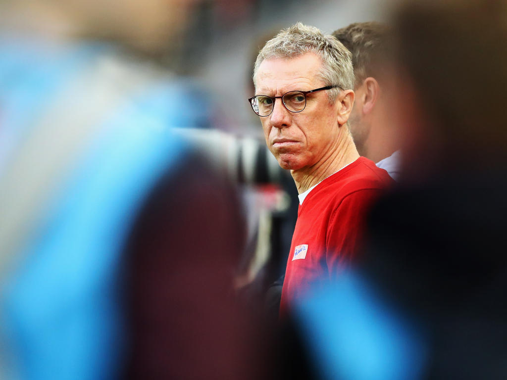 Peter Stöger und der 1. FC Köln wollen ihre Krise endlich beenden Peter Stöger und der 1. FC Köln wollen ihre Krise endlich beenden