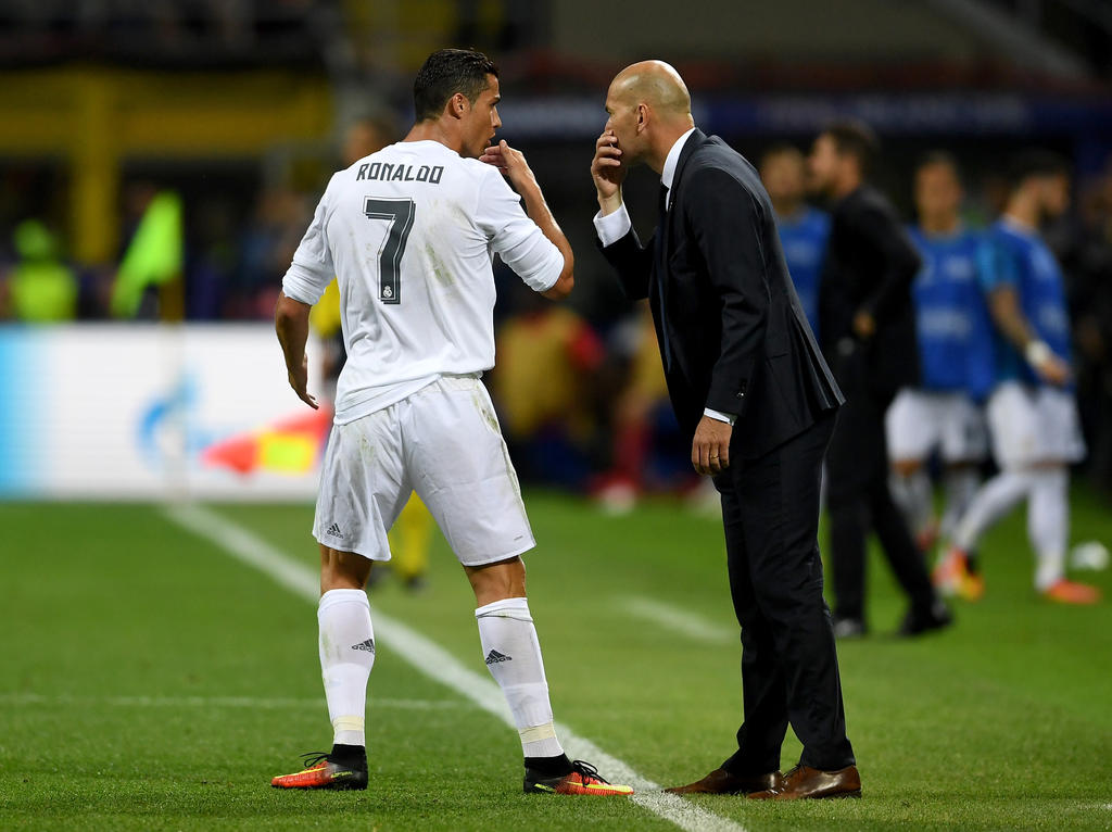 Ronaldo und Zidane sind in der Torwart-Frage wohl uneins Ronaldo und Zidane sind in der Torwart-Frage wohl uneins