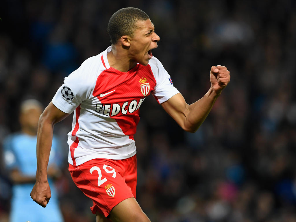 Kylian Mbappé steht bei zahlreichen Top-Klubs auf der Wunschliste Kylian Mbappé steht bei zahlreichen Top-Klubs auf der Wunschliste
