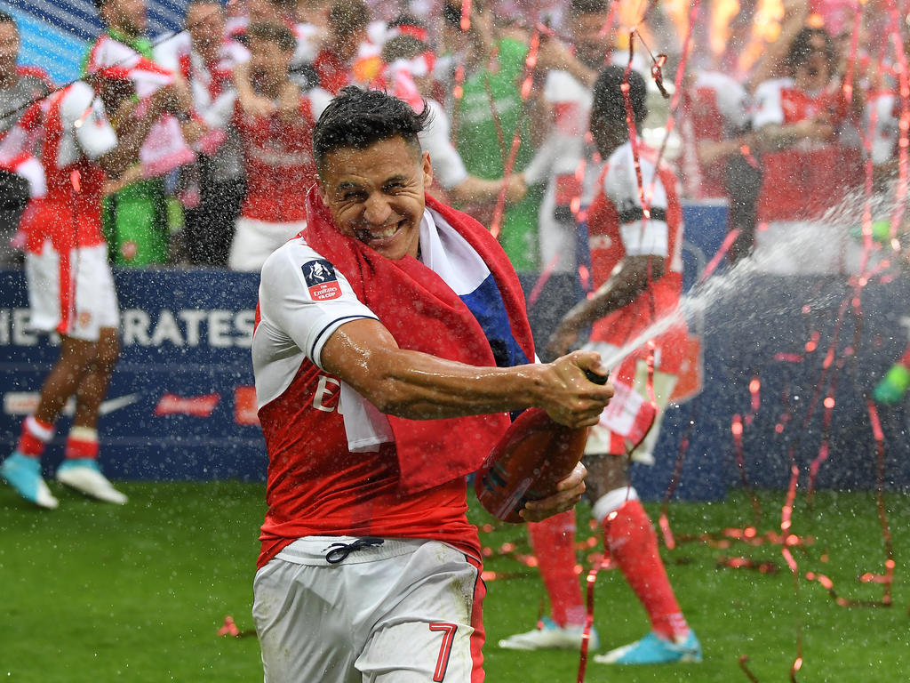Alexis Sánchez soll ein fürstliches Angebot des FC Arsenal vorliegen Alexis Sánchez soll ein fürstliches Angebot des FC Arsenal vorliegen