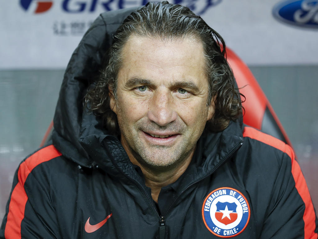 El martes, el entrenador argentino lanzó la lista de convocados que juegan fuera de Chile. (Foto: Getty) El martes, el entrenador argentino lanzó la lista de convocados que juegan fuera de Chile. (Foto: Getty)