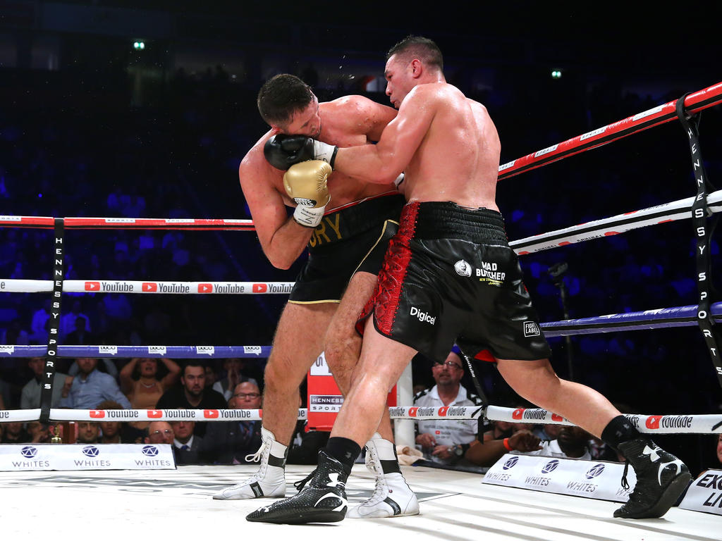 Joseph Parker (r.) gewann zuletzt gegen Tyson Furys Cousin Hughie Joseph Parker (r.) gewann zuletzt gegen Tyson Furys Cousin Hughie