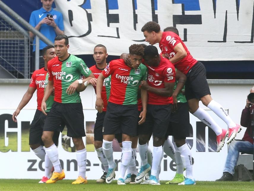 Arnaut Groeneveld scoort een ongelooflijk belangrijke treffer namens NEC en daar is iedereen dolgelukkig mee. (14-05-2017) Arnaut Groeneveld scoort een ongelooflijk belangrijke treffer namens NEC en daar is iedereen dolgelukkig mee. (14-05-2017)