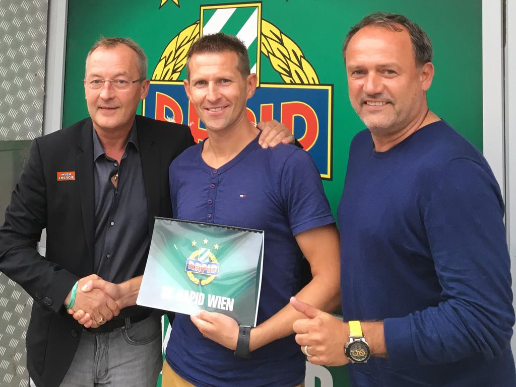 Rapid-Sportchef Fredy Bickel, der neue U16-Coach Harald Suchard und Nachwuchsleiter Willi Schuldes Rapid-Sportchef Fredy Bickel, der neue U16-Coach Harald Suchard und Nachwuchsleiter Willi Schuldes