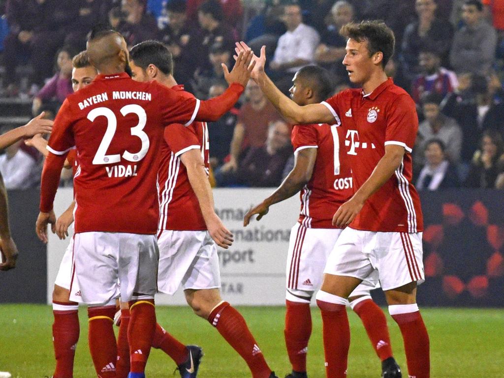 Bayerns Fabian Benko (r.) schnürte gegen Eupen einen Doppelpack Bayerns Fabian Benko (r.) schnürte gegen Eupen einen Doppelpack