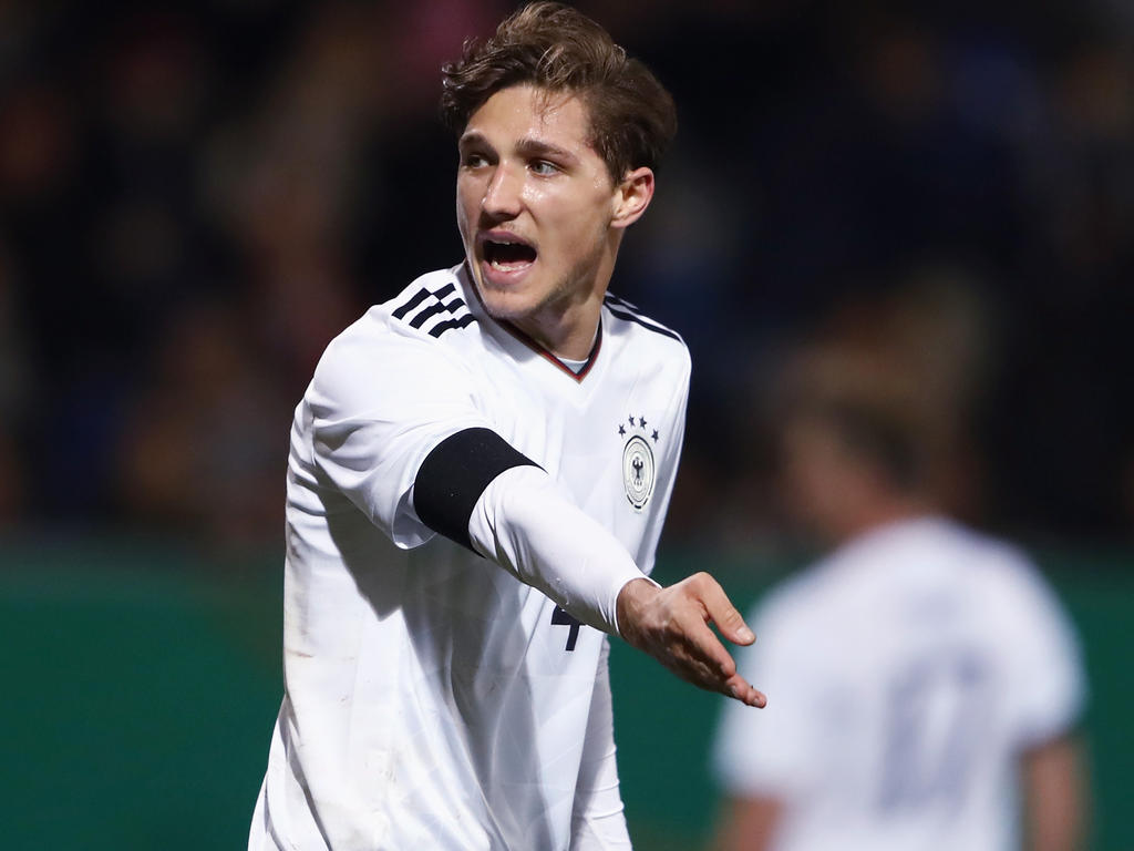 Niklas Stark fehlte im Regenerationstraining der deutschen U21 Niklas Stark fehlte im Regenerationstraining der deutschen U21