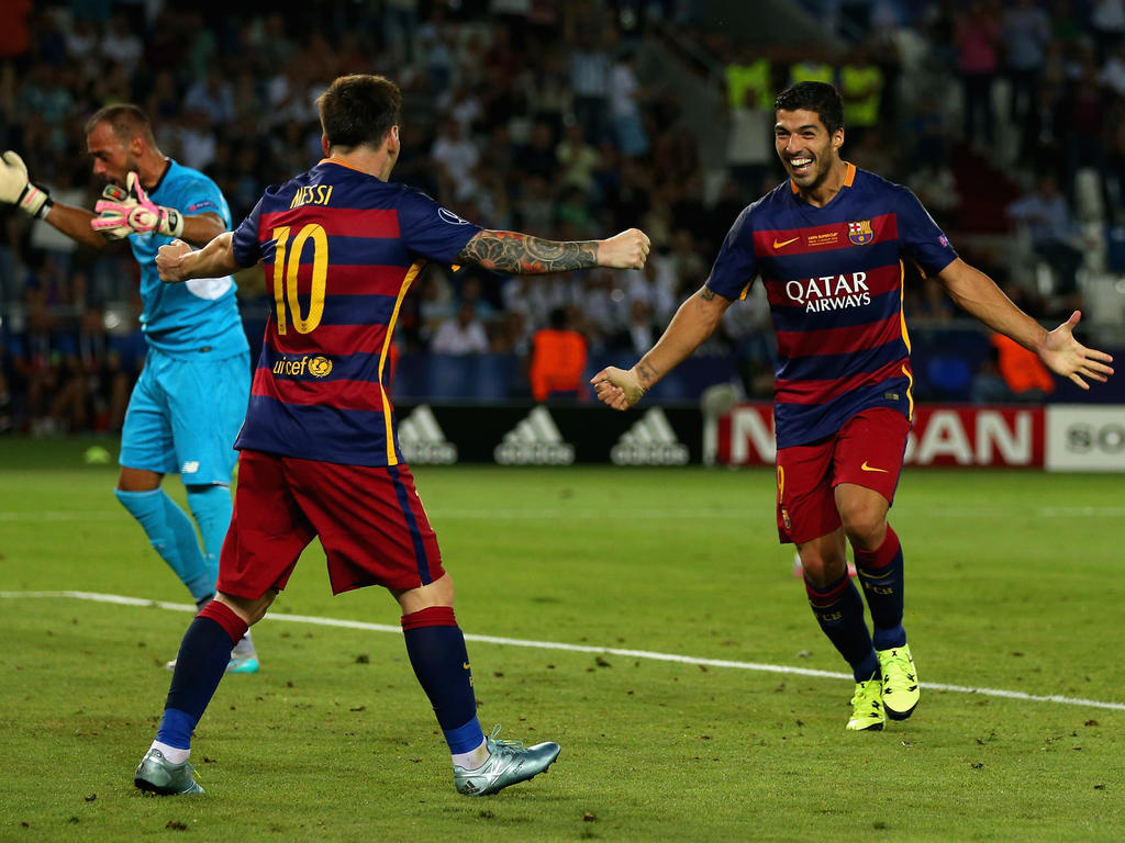 Lionel Messi und Luis Suárez steuerten drei Tore zum Sieg bei Lionel Messi und Luis Suárez steuerten drei Tore zum Sieg bei