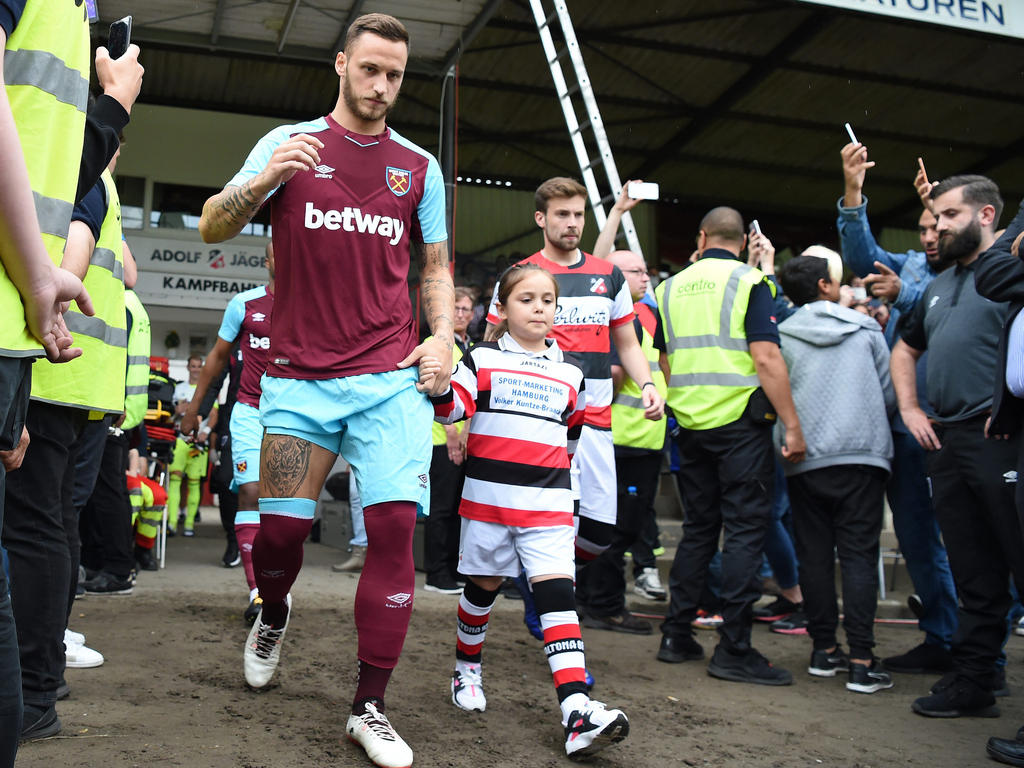 Marko Arnautović wird auch im Old Trafford von Beginn an dabei sein Marko Arnautović wird auch im Old Trafford von Beginn an dabei sein