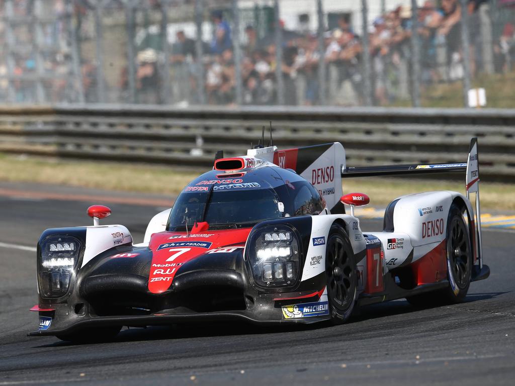 Kamui Kobayashi ist über seinen Ausfall in Le Mans sehr enttäuscht Kamui Kobayashi ist über seinen Ausfall in Le Mans sehr enttäuscht