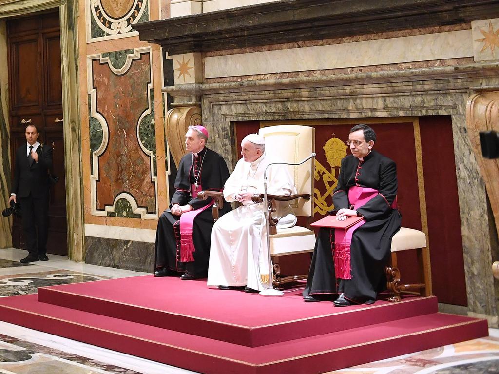 Der Papst äußerte sich im Vorfeld des Super Bowls Der Papst äußerte sich im Vorfeld des Super Bowls