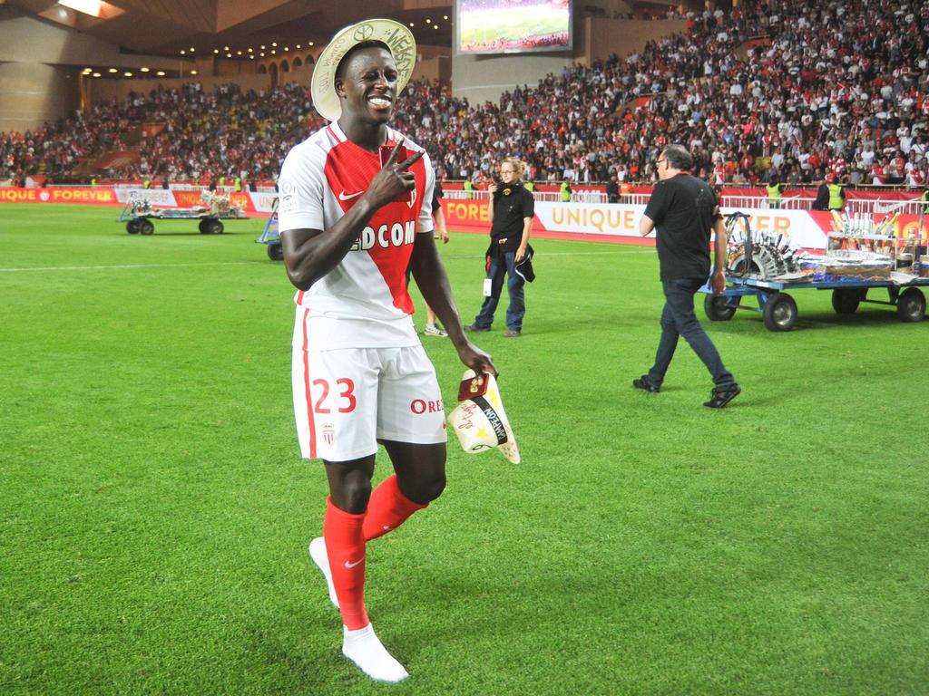 Benjamin Mendy steht vor einem Wechsel zu Manchester City Benjamin Mendy steht vor einem Wechsel zu Manchester City