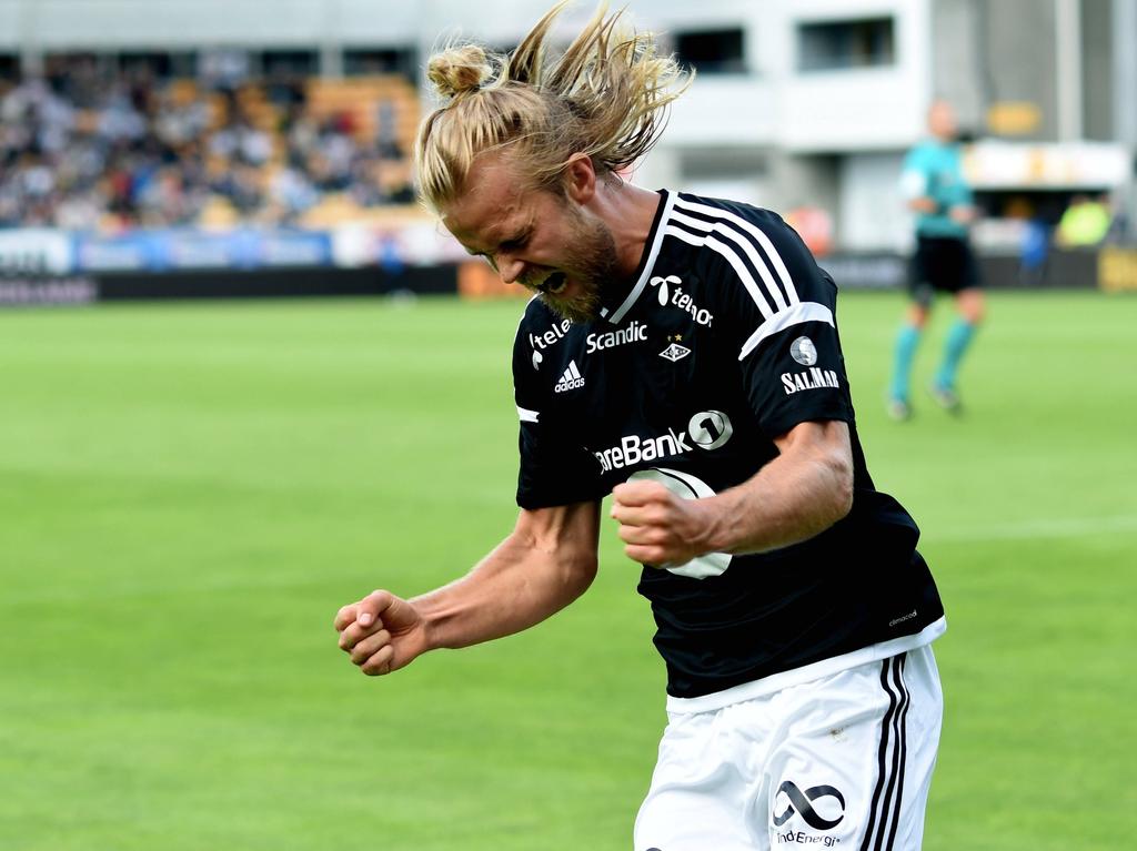 Christian Gytkjær erzielte innerhalb von 16 Minuten drei Tore für Rosenborg BK Christian Gytkjær erzielte innerhalb von 16 Minuten drei Tore für Rosenborg BK