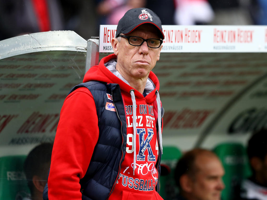 Peter Stöger durchlebt seine schwierigste Phase beim 1. FC Köln Peter Stöger durchlebt seine schwierigste Phase beim 1. FC Köln