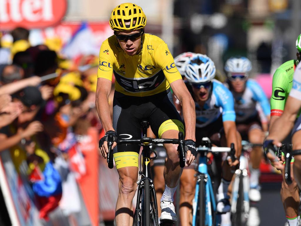 Chris Froome hatte eine Schrecksekunde zu überstehen Chris Froome hatte eine Schrecksekunde zu überstehen