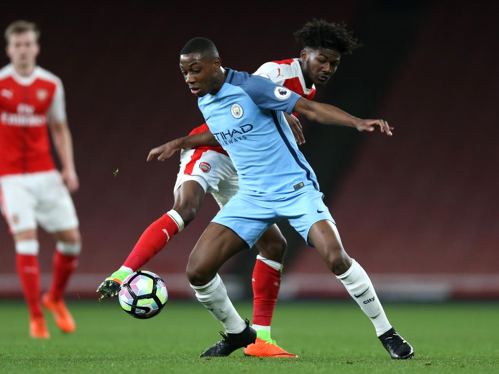 Denzeil Boadu wechselte von ManCity zum BVB Denzeil Boadu wechselte von ManCity zum BVB