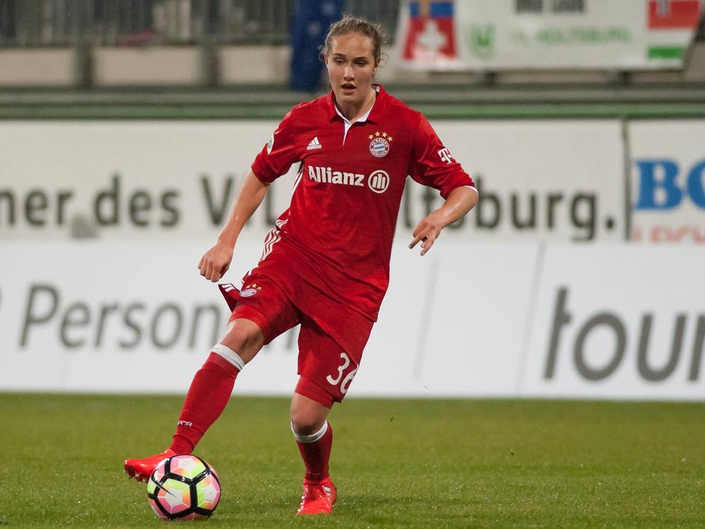 Sydney Lohmann bleibt bis mindestens 2019 bei Bayern München Sydney Lohmann bleibt bis mindestens 2019 bei Bayern München