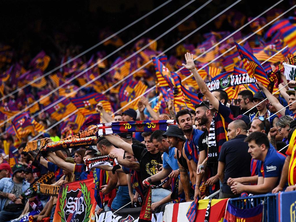 Die Fans des FC Barcelona sind über den Wechsel von Neymar nicht glücklich Die Fans des FC Barcelona sind über den Wechsel von Neymar nicht glücklich
