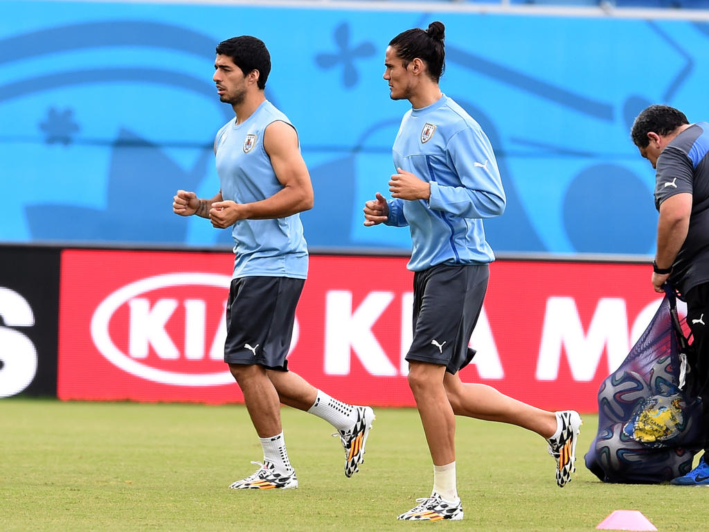 Cavani liderará a Uruguay sin Suárez, suspendido por tarjetas acumuladas. (Foto: Getty) Cavani liderará a Uruguay sin Suárez, suspendido por tarjetas acumuladas. (Foto: Getty)
