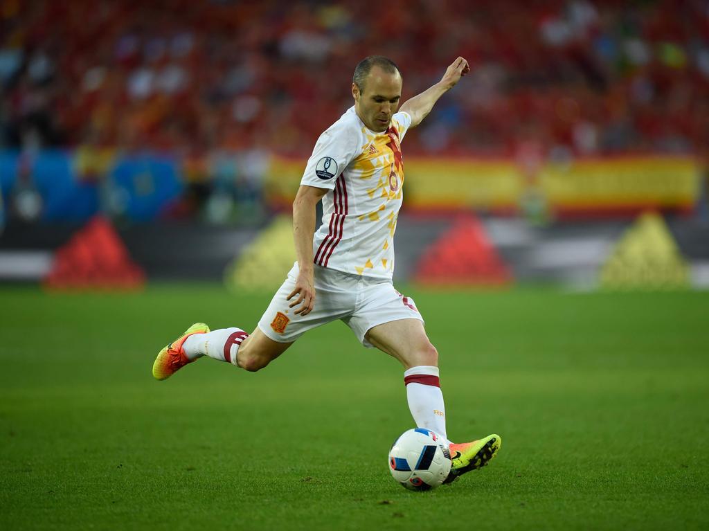 Andrés Iniesta, durante la pasada Eurocopa. (Foto: Imago) Andrés Iniesta, durante la pasada Eurocopa. (Foto: Imago)