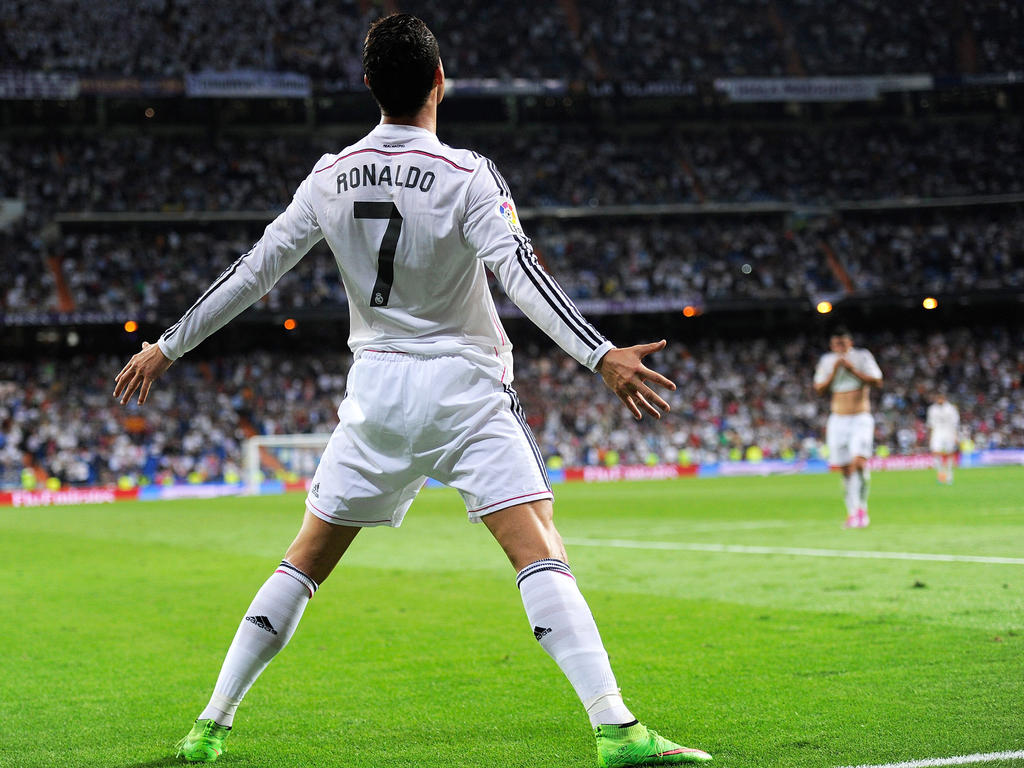 Cristiano Ronaldo Freistoß Cristiano Ronaldo Freistoß