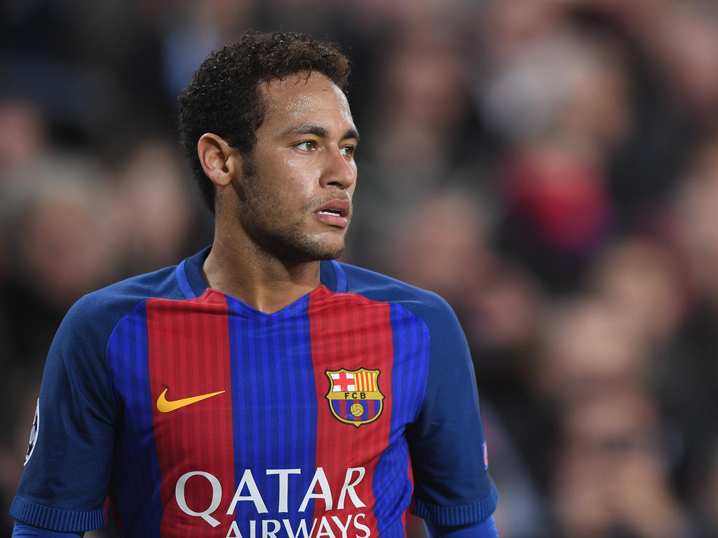 Neymar blickt auf die Premier League Neymar blickt auf die Premier League