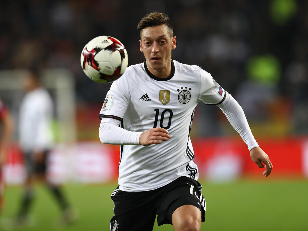 Mesut Özil dreht mit der Nummer 10 im DFB-Dress nochmal auf