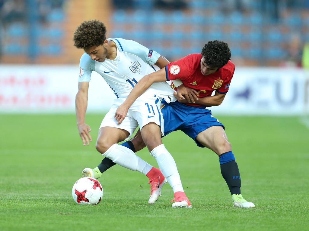 Spanien hat England in einem spannenden U17-Finale niedergerungen Spanien hat England in einem spannenden U17-Finale niedergerungen