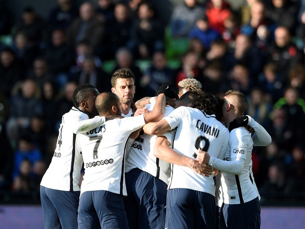 Paris St. Germain feiert wichtigen 3:2-Sieg in Metz Paris St. Germain feiert wichtigen 3:2-Sieg in Metz