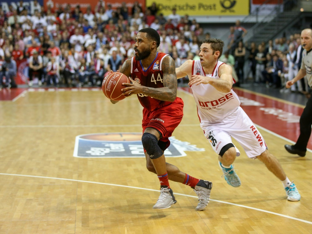 Schrittfehler Basketball Schrittfehler Basketball