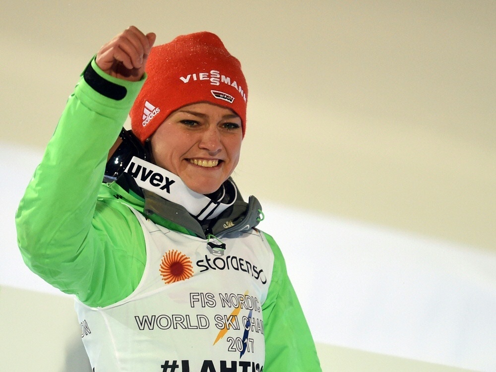 Neu: Teamwettbewerb für Vogt und die Skispringerinnen Neu: Teamwettbewerb für Vogt und die Skispringerinnen