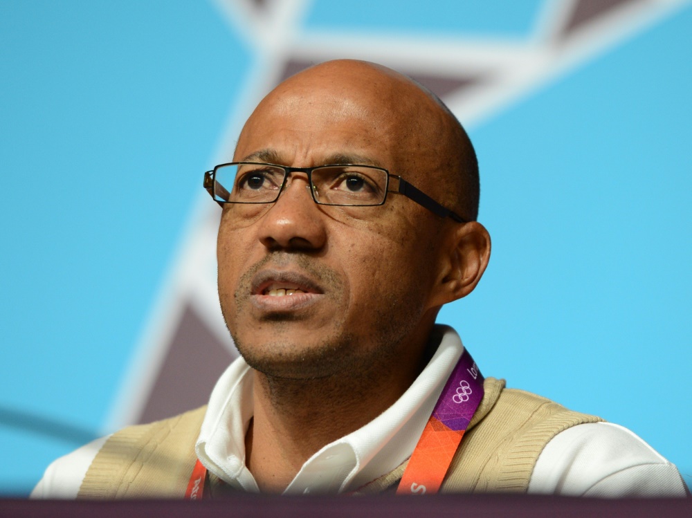 Fredericks wurde von der IAAF vorerst suspendiert Fredericks wurde von der IAAF vorerst suspendiert