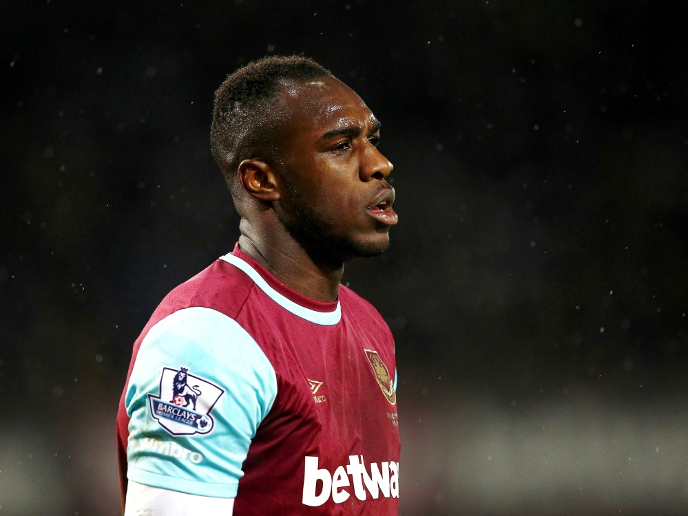 Michail Antonio verletzte sich am Wochenende am Oberschenkel Michail Antonio verletzte sich am Wochenende am Oberschenkel