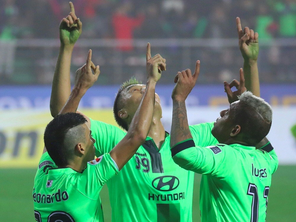 Jeonbuk Hyundai Motors gewinnt die asiatische CL Jeonbuk Hyundai Motors gewinnt die asiatische CL