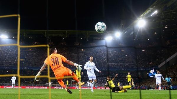 Gegen Real Madrid kassierte Roman Bürki drei Treffer