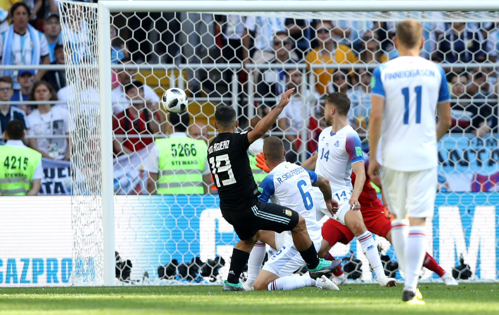 Eiskalt! Agüero schlägt zu